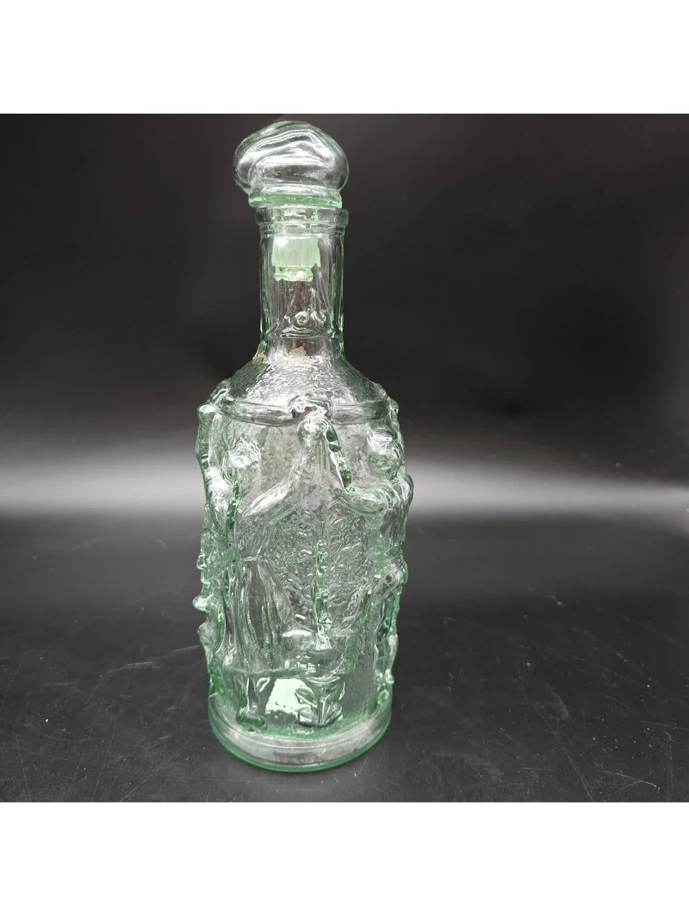 Vintage Spanish Green Glass Decanter Bottle w/ Stopper 3D Dancing Musicians 11.5